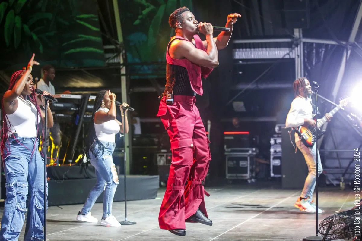 Romain Virgo and Tori-Ann Ivey (left)