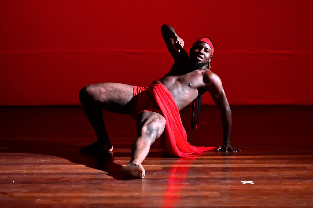 Deaf-dancer-Damany-Hughes-Edna-Manley-College-NDTC-Jamaica